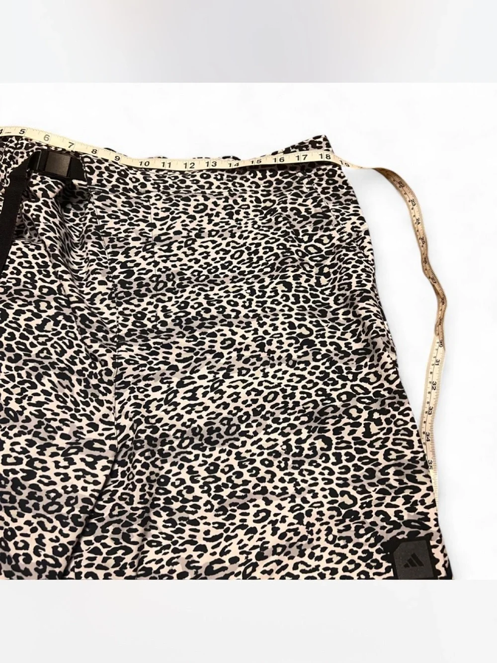 🔥 RARE Adidas Adicross Leopard Print Tech Shorts NWT 🔥